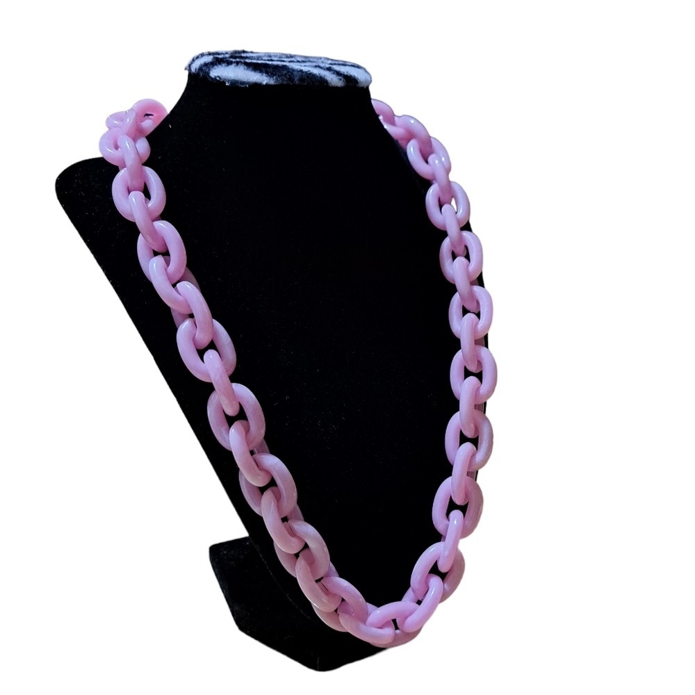 Pink Chunky Acrylic Chain Necklace Size 11.5 inch
